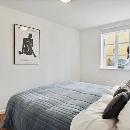 Apartament Hyggelig 2br M Privat Parkering