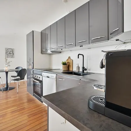 Hyggelig 2br M Privat Parkering Apartament Aalborg
